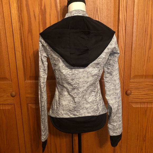 Mondetta Jacket - Picture 3 of 4